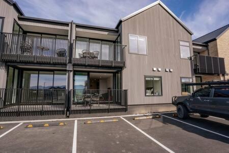 Alps Serenity Retreat - Wanaka Exterior photo